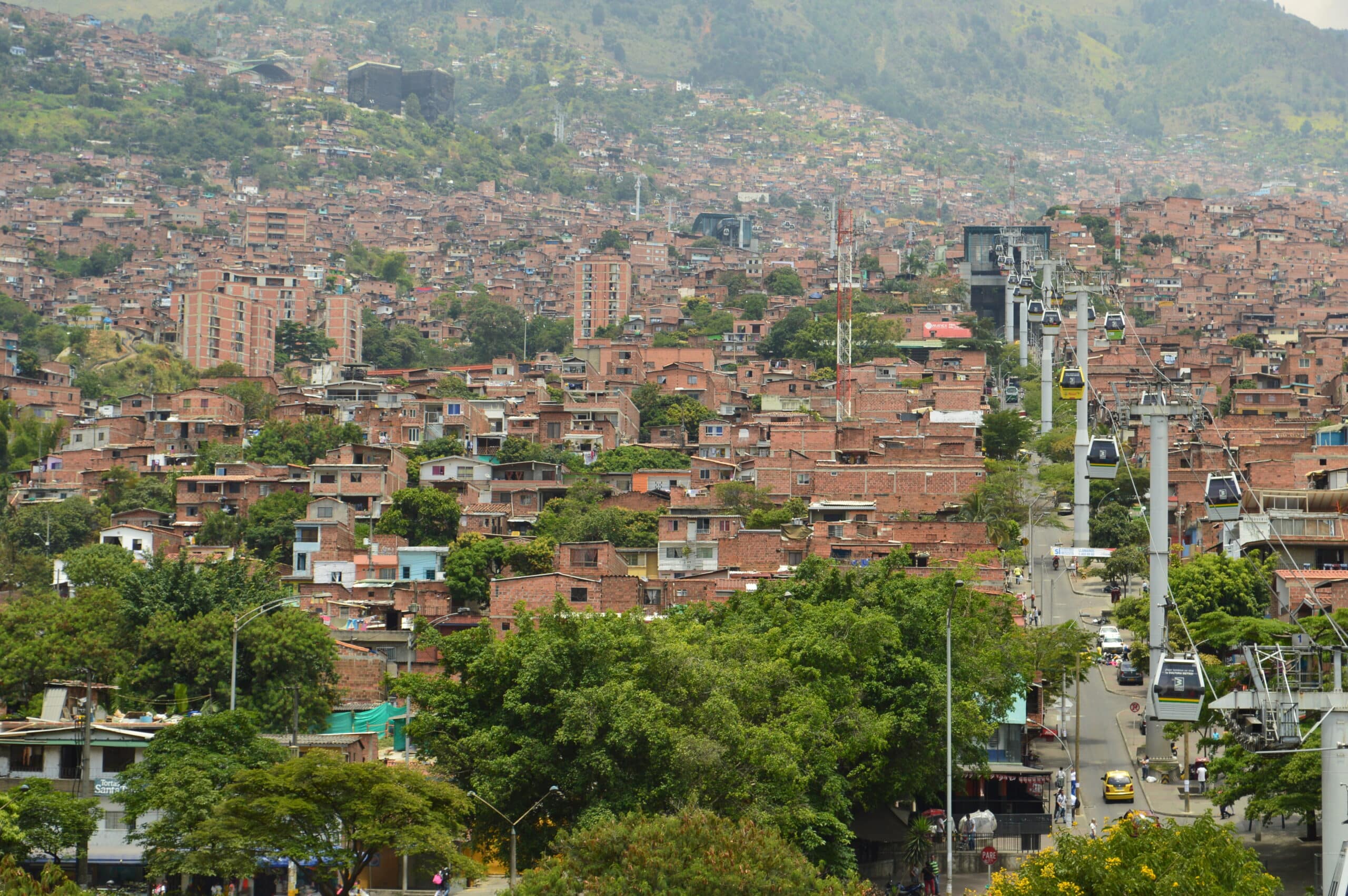 Comuna 13 Medellin - Phoenix Travel Group